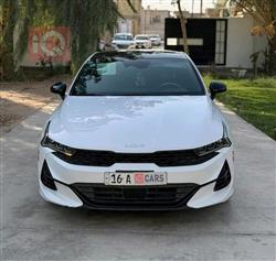 كيا K5